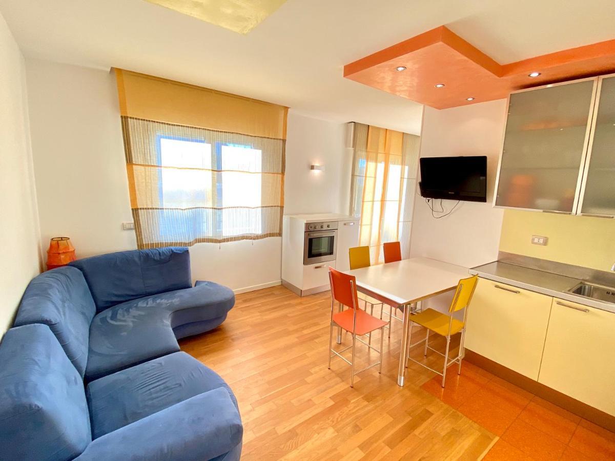 Appartamenti Cristina Carraro Immobiliare - Family Apartments Lido di Jesolo Exterior foto